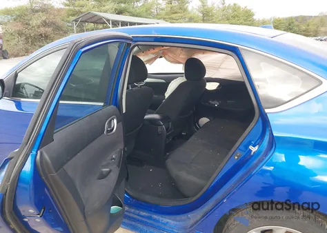 2014 Nissan Sentra Sr из США, поврежденный, VIN 3N1AB7AP1EL611123